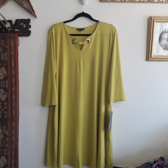 Nina Leonard Marigold Embellished Keyhole Swing Dress - Picture 2 of 8